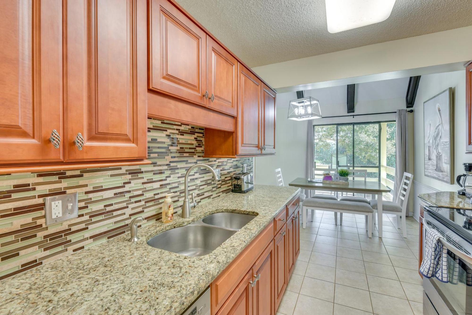 Bright Miramar Beach Condo - Walk To Beach! Destin Kültér fotó